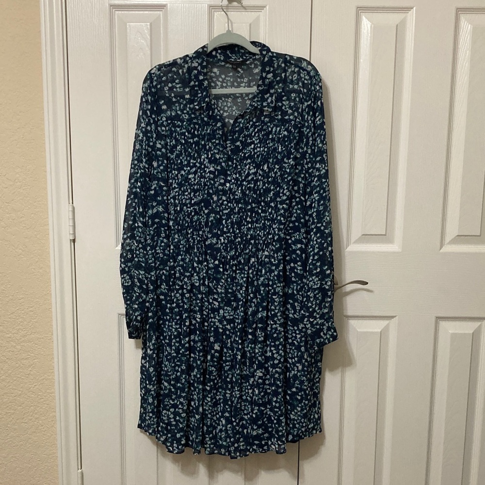Banana Republic Blue Long Sleeve Dress